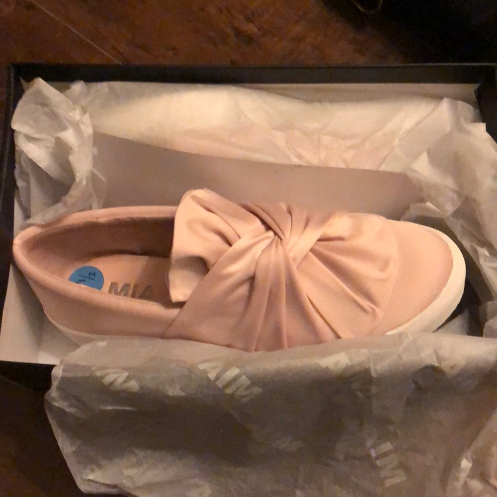 MIA shoes